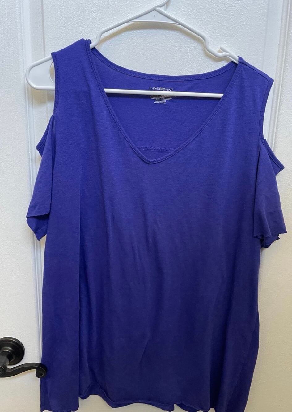 Lane Bryant cold shoulder top purple Sz 14/16